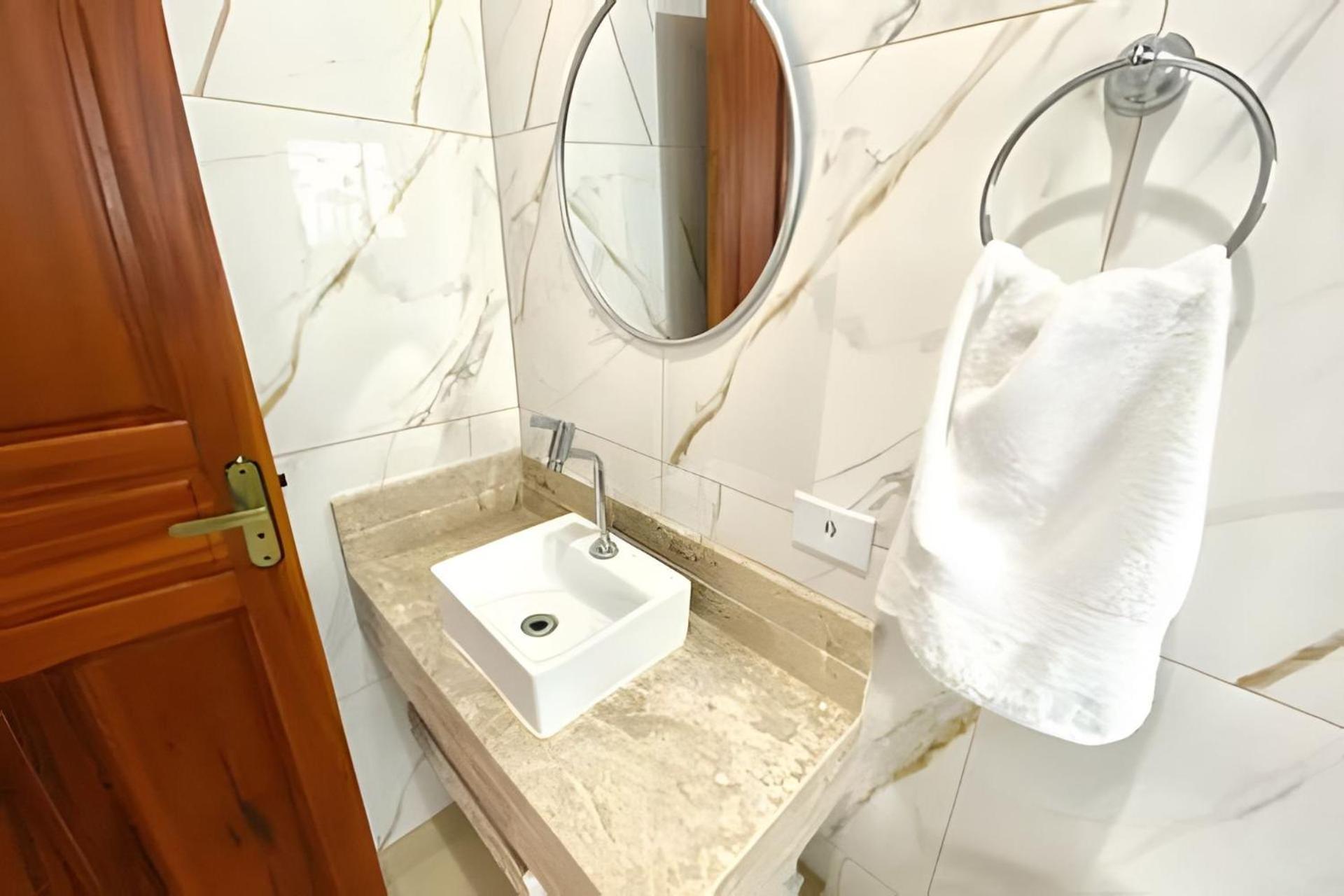 Linda Casa C/ Vista Pro Mar Na Praia Grande Em باراتي المظهر الخارجي الصورة